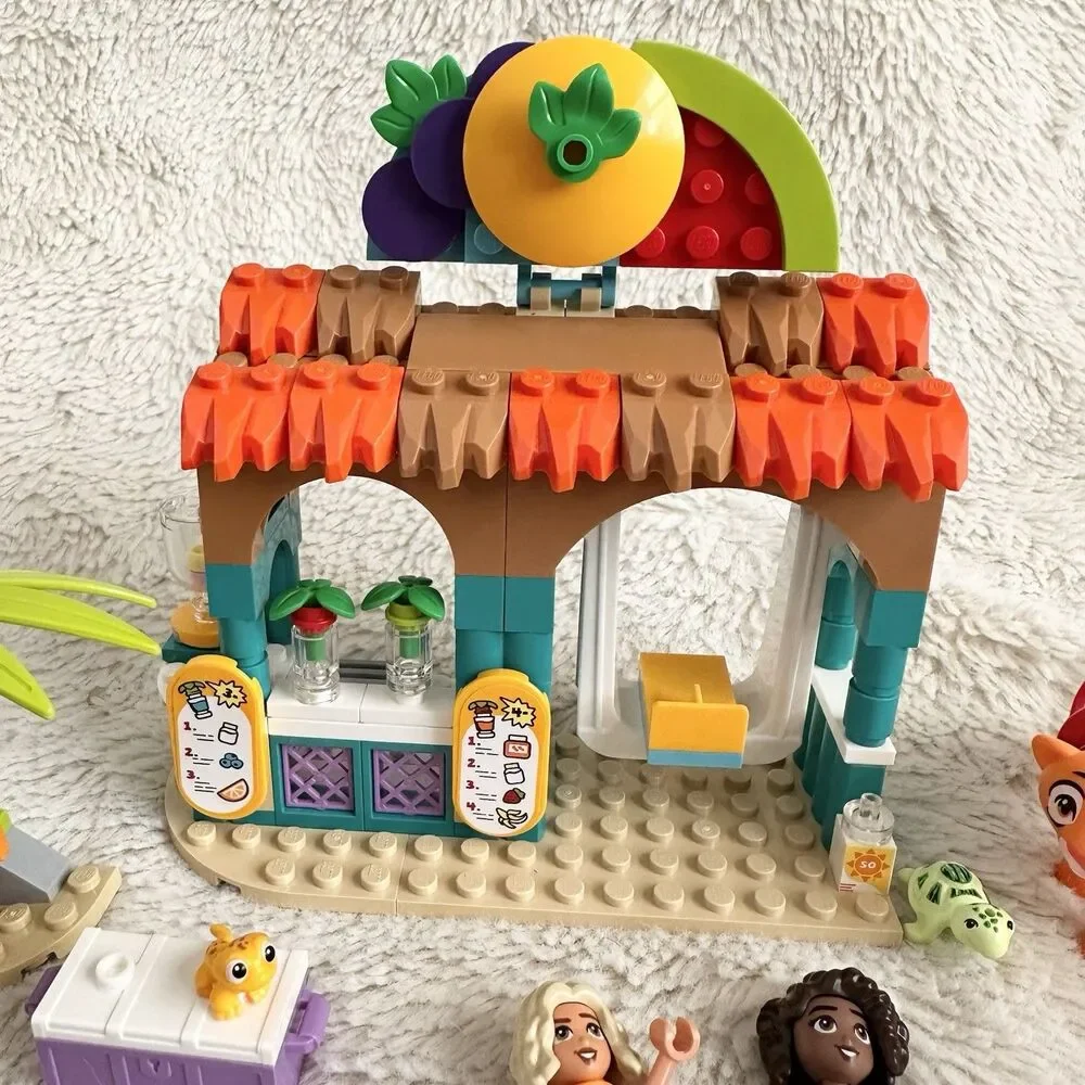 Lego friends beach
